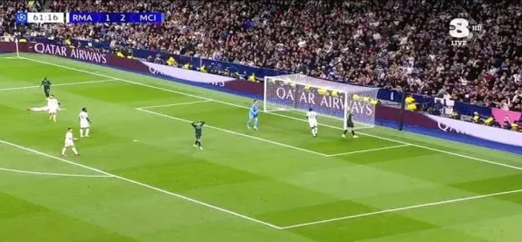 تردد قناة TV8 Italia الجديد