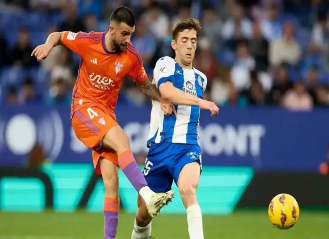 برشلونة وألباسيتي في مواجهة مرتقبة.. من سيجعل الجماهير تحتفل بالنصر؟