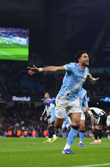 شاهد بالفيديو.. هدف عمر مرموش مع مانشستر سيتي ضد نيوكاسل الآن في نصف نهائي كأس كارباو