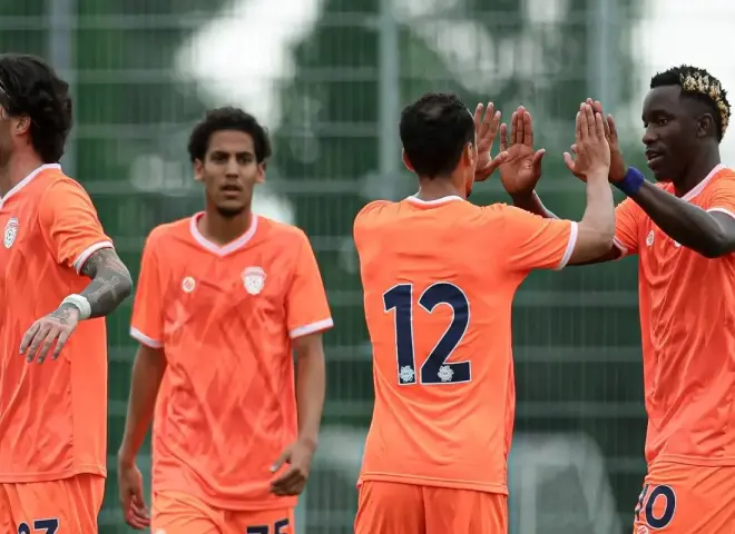 ترقب جماهيري كبير.. النجمة تواجه الفيحاء في مباراة مشتعلة بدوري روشن