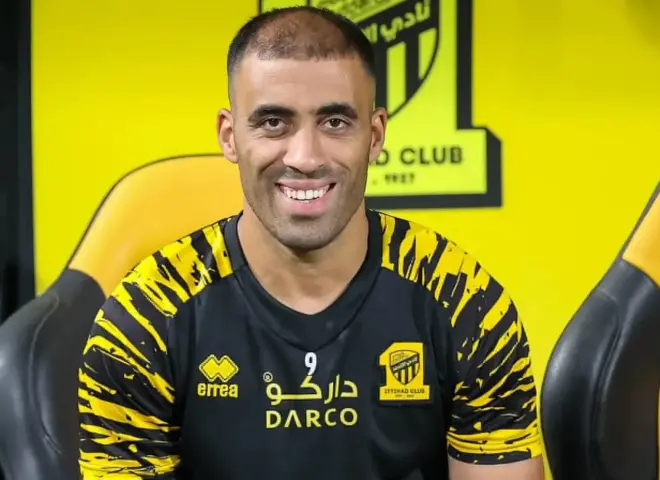 سداسية عبدالرزاق حمدالله تشعل مواقع التواصل.. إشادة جماهيرية كبيرة