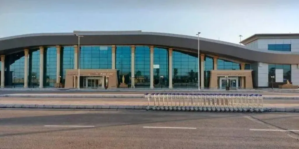 تطوير مطار سوهاج يجسد خطة الدولة لتحديث المطارات.. متى موعد التشغيل؟