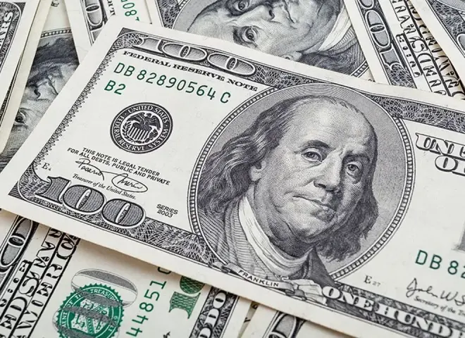 سعر الدولار في مصر يقفز مجددًا أمام الجنيه.. تحركات مفاجئة في السوق