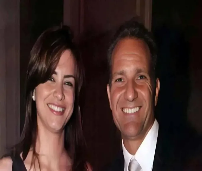 بعد رحيله اليوم.. من هو يوسف أنطاكي زوج الفنانة نور اللبنانية؟