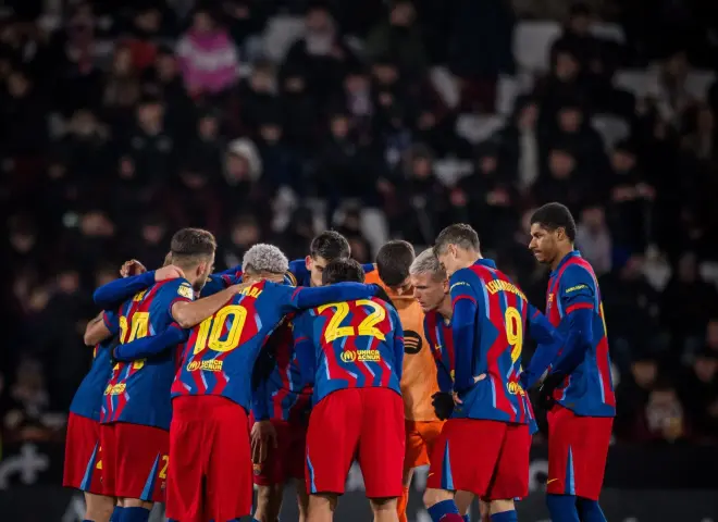 تشكيل برشلونة ضد أتليتكو مدريد في إياب نصف نهائي كأس ملك إسبانيا.. فليك بالقوة الضاربة لتحقيق الريمونتادا والتأهل