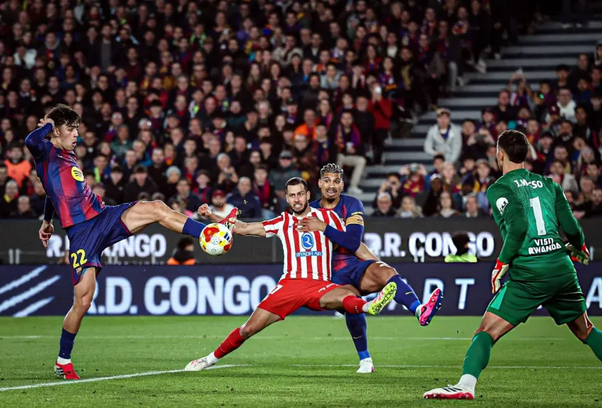 ”البارسا يقلب الكلاسيكو دون جدوى” شاهد نتيجة مباراة برشلونة ضد أتليتكو مدريد في كأس ملك إسبانيا.. الملخص والأهداف