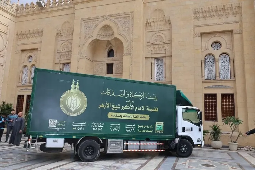 مبادرة خيرية بالسيدة نفيسة.. الأوقاف وبيت الزكاة يوزعان 1000 كرتونة طعام