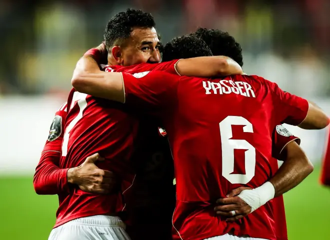 ”لا تفوتك” موعد مباراة الأهلي ضد طلائع الجيش لحسم صدارة الدوري المصري.. والقنوات الناقلة