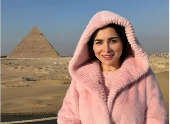 الفنانة المصرية مي عز الدين تطمئن الجمهور بعد العملية الجراحية وتشكر الفريق الطبي