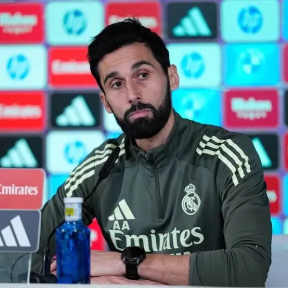 ماذا قال أربيلوا عن ذكاء بيب غوارديولا قبل مواجهة السيتي ؟