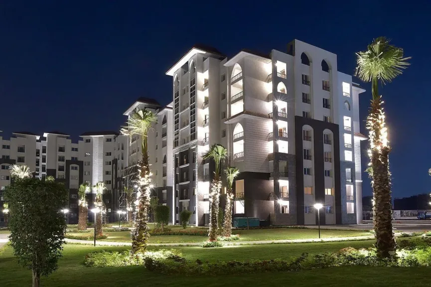 بنظام الحجز الإلكتروني.. الإسكان تعلن موعد تخصيص وحدات R3 للموظفين المنتقلين للعاصمة الجديدة