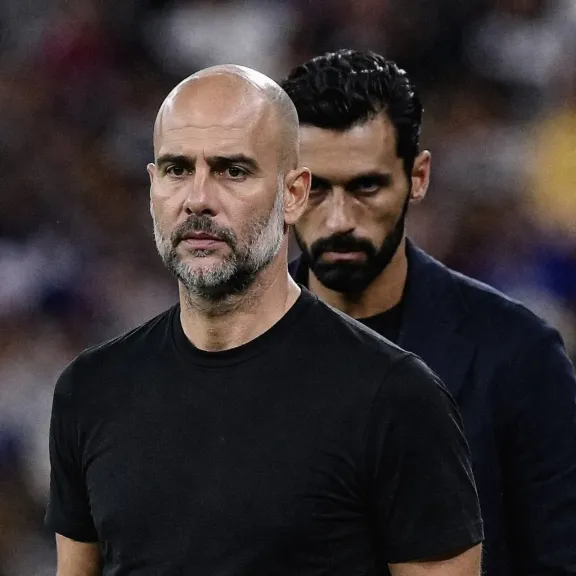 بعد الهجوم عليه.. جوارديولا يفحم الصحفيين في مؤتمر مباراة وست هام