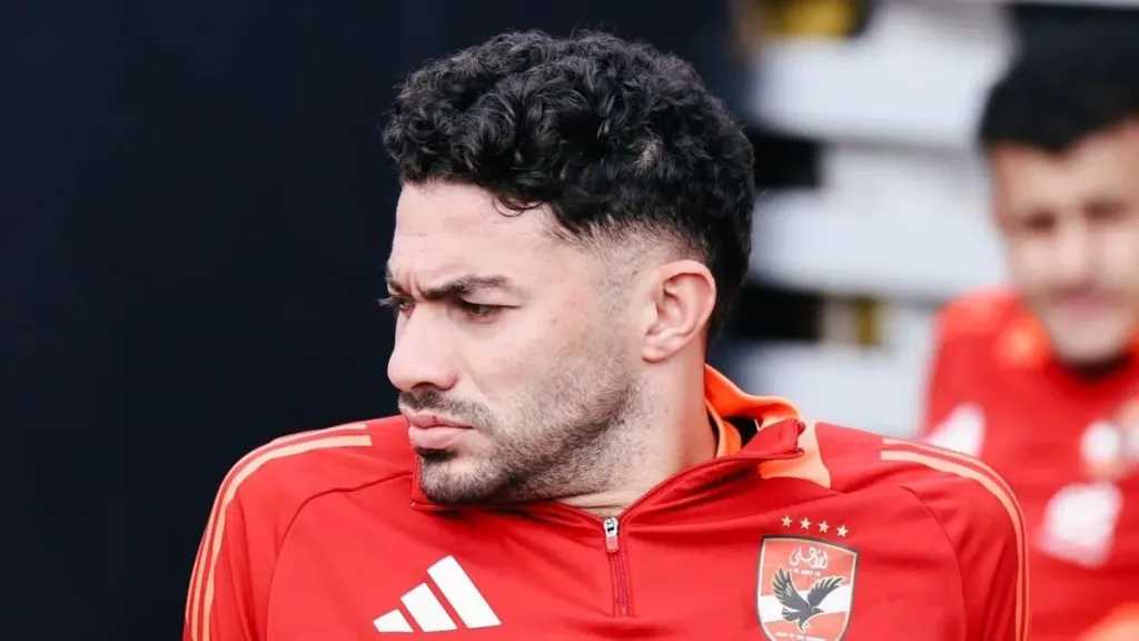 خطر الايقاف يهدد ياسر ابراهيم مدافع الأهلي أمام الترجي في مباراة العودة