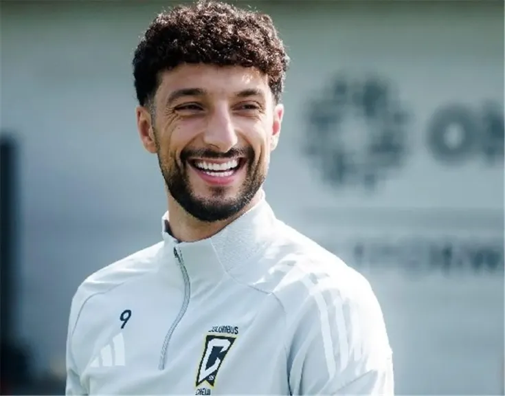 تقارير تكشف موقف الأهلي من عودة وسام ابو علي  والتعاقد مع ابراهيم عادل