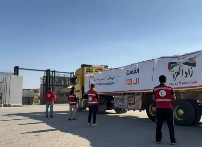 3500 طن مساعدات إنسانية.. إطلاق قافلة ”زاد العزة” الـ  166 من مصر إلى غزة