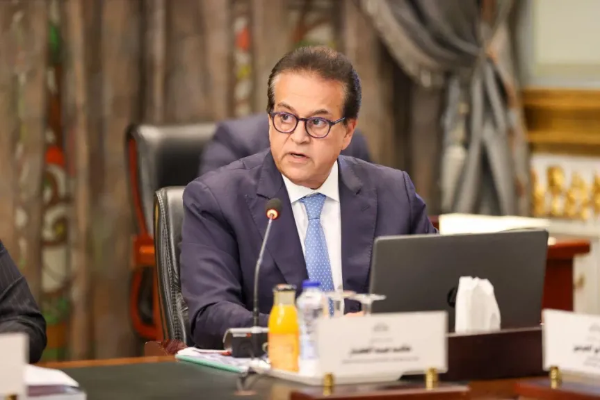 هل ترتفع اشتراكات التأمين؟ وزير الصحة المصري يعلن إعادة النظر لتحقيق الاستدامة المالية