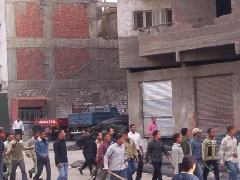 حادث صادم.. خلاف على خطوبة فتاة ينتهي بمشاجرة عنيفة بين سائق وميكانيكي في مصر