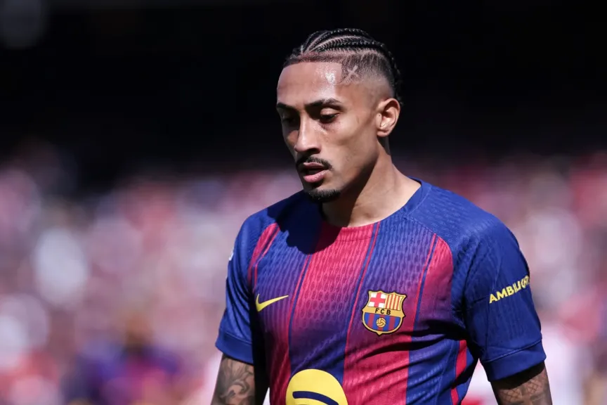 تطورات إصابة رافينيا لاعب برشلونة.. البرازيلي يسابق الزمن قبل مواجهة ريال مدريد