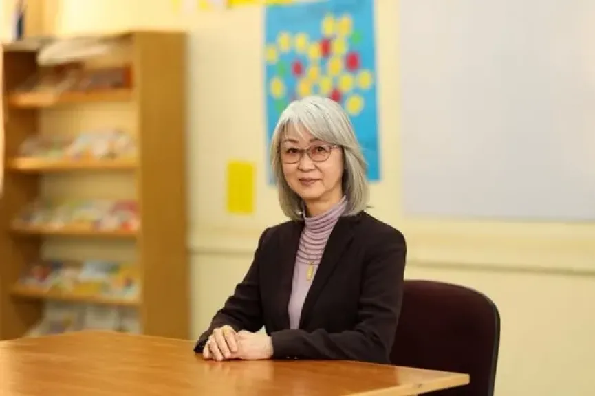 جاءت لتُعلّم فعادت مُلهمة.. كيف غيّر طلاب مصريون نظرة معلمة يابانية للحياة؟