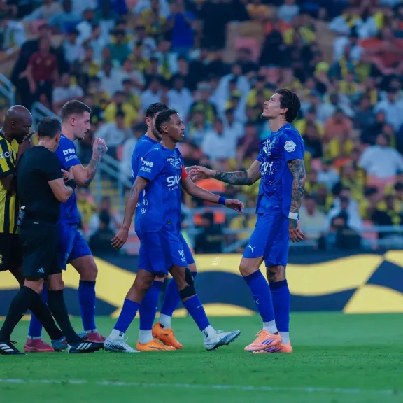 معشوق الجماهير.. معلق مباراة الهلال ضد التعاون في الدوري السعودي