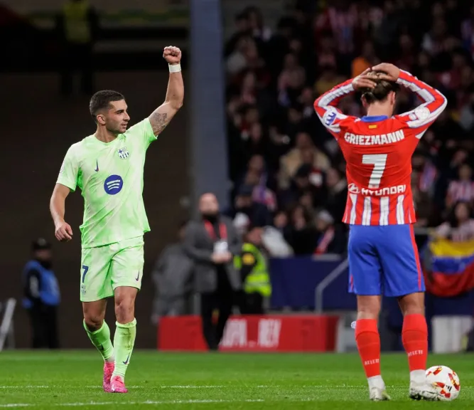 ضربة موجعة لأتليتكو.. إصابة نجم الروخيبلانكوس قبل مواجهة برشلونة بساعات في الدوري الإسباني