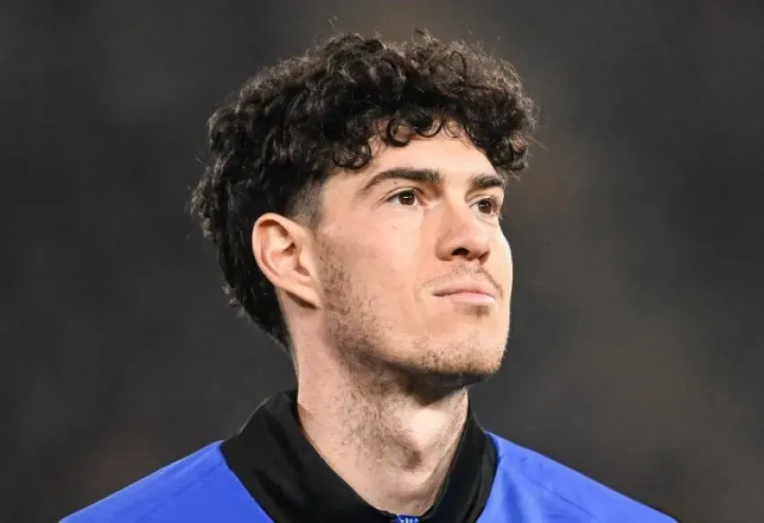 باستوني مدافع انتر ميلان