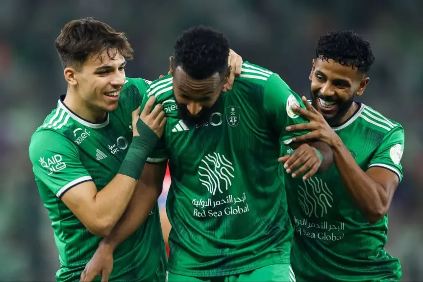 تشكيل الأهلي ضد ضمك في الدوري السعودي.. يايسلة بالقوة لانتزاع الفوز بالدوري السعودي