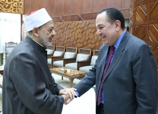 شيخ الأزهر يستقبل السفير الكويتي لدى القاهرة لبحث سبل تعزيز التعاون المشترك