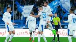 معشوق الجماهير.. معلق مباراة الهلال...