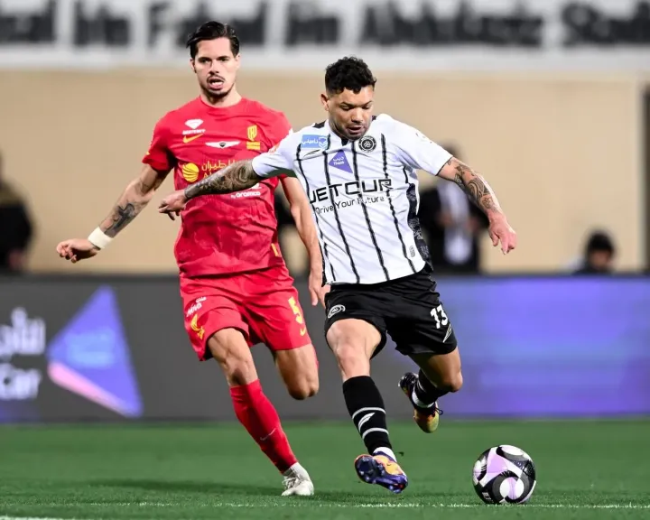 شاهد علي المجانية.. القنوات الناقلة لمباراة ضمك ضد القادسية في الدوري السعودي