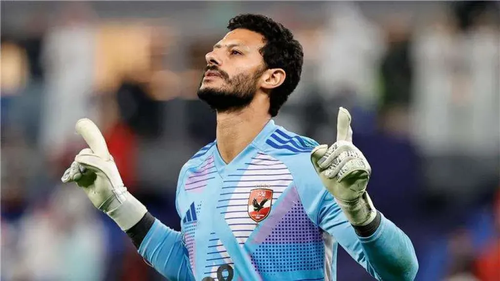 رسمياً.. الأهلي المصري يعلن غياب 5 لاعبين عن مباراة سموحة الليلة في الدوري الممتاز