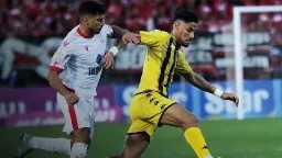 شاهد  القمة الآن مجانًا...