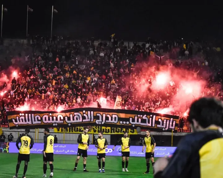 شاهد مجانًا بدون تقطيع.. القنوات الناقلة لمباراة الرمثا ضد الحسين في قمة الدوري العراقي لحسم الصدارة