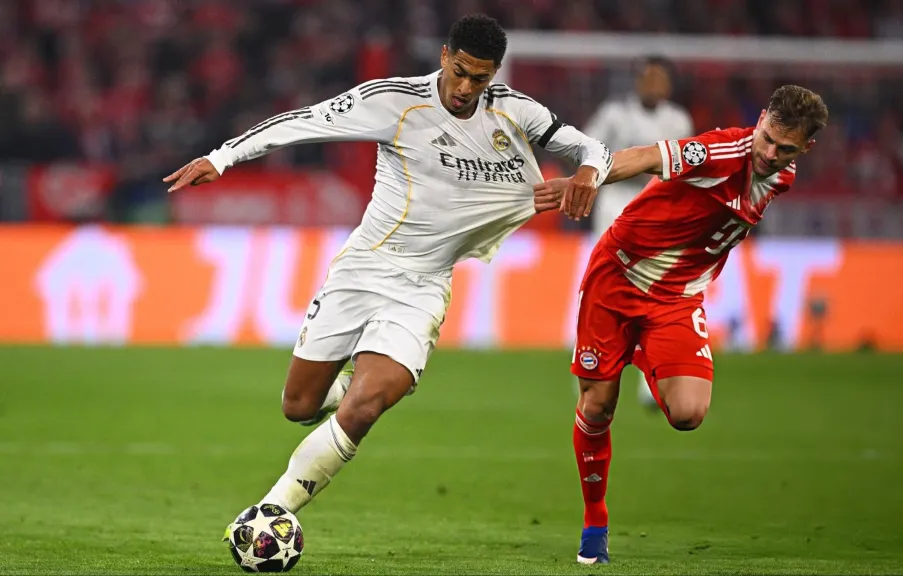 بعد كامافينجا.. حكم المباراة يطرد لاعب جديد من ريال مدريد أمام بايرن ميونخ بعد نهاية اللقاء