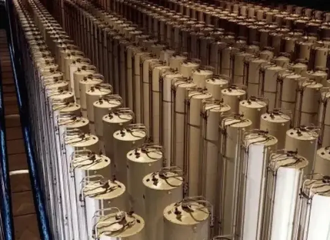 ما هو مصير اليورانيوم المخصب بعد وقف الحرب الإيرانية - الأمريكية؟