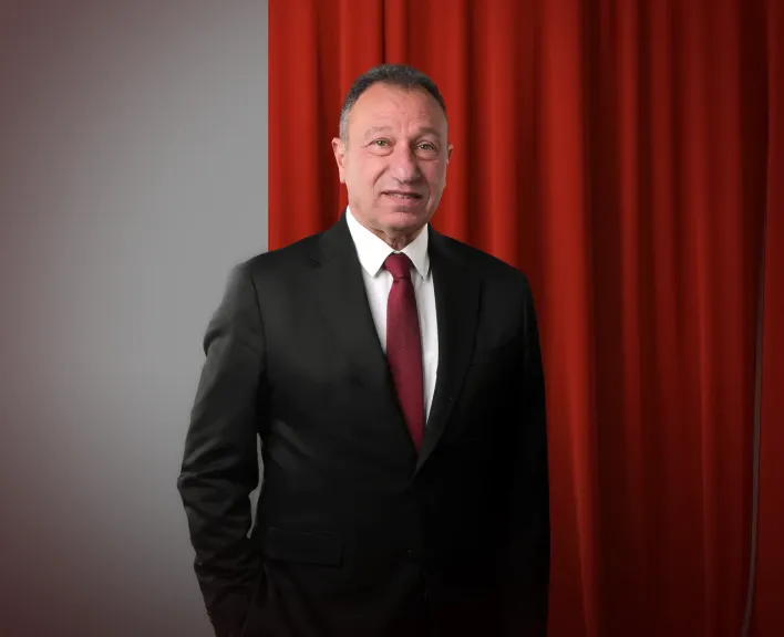 توتر يصيب علاقة الخطيب بأعضاء مجلس إدارة النادي.. واتهامات بانفراده بالقرارات الإدارية