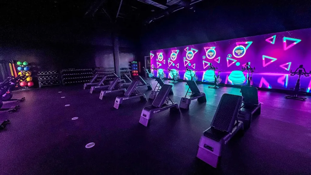 عاجل.. خبر وفاة شاب بشكل مفاجئ داخل صالة رياضية أثناء التمرين يثير الجدل