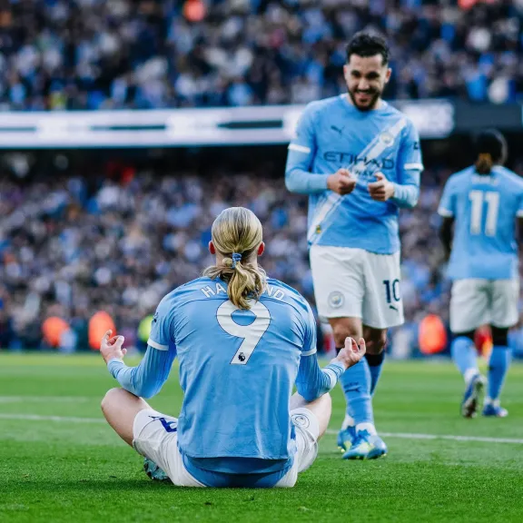 الديربي يحسم البطل.. شاهد ترتيب الدوري الإنجليزي بعد فوز مانشستر سيتي علي آرسنال