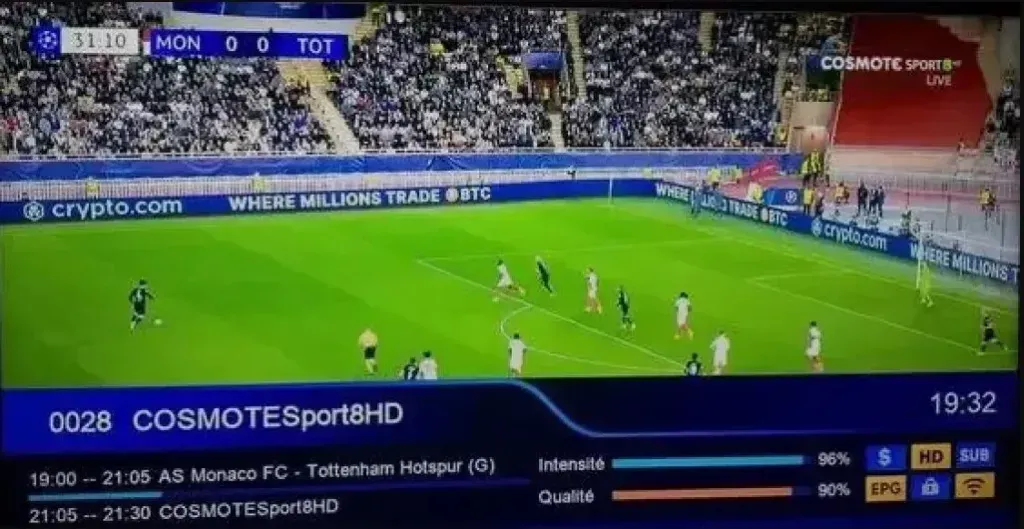 تردد قناة كوزموت سبورت اليونانية الناقلة لمباريات الدوري الإنجليزي والإسباني مجانًا