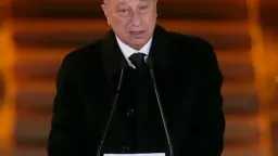 حقيقة مقاطعة الخطيب لاجتماعات مجلس...