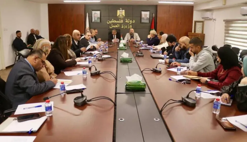 وزارة العمل تتعاون مع الإحصاء الفلسطينية لتقديم دورة تدريبية لسوق العمل