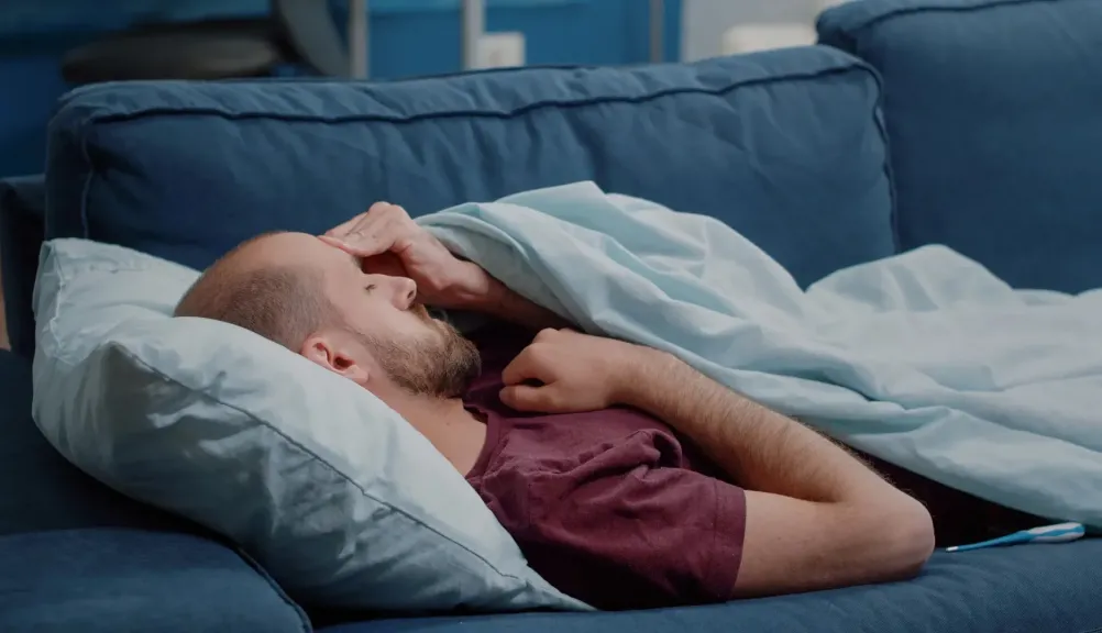 احذر من قيلولة النهار… النعاس النهاري إنذار مبكر لمشكلات صحية ونفسية