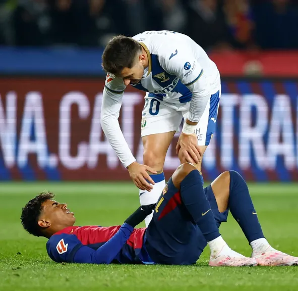 هل يشارك لامين يامال في كأس العالم؟ تفاصيل إصابته الأخيرة واحتمالية لحاقه بالبطولة