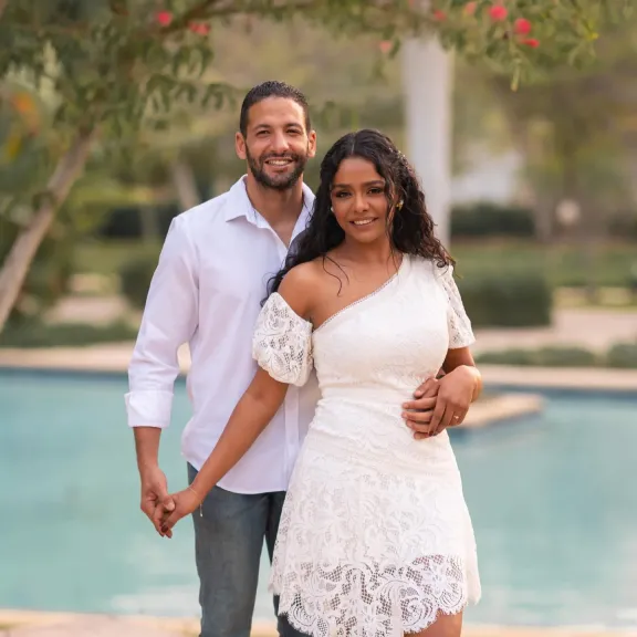 الفنانة أسماء أبو اليزيد وزوجها