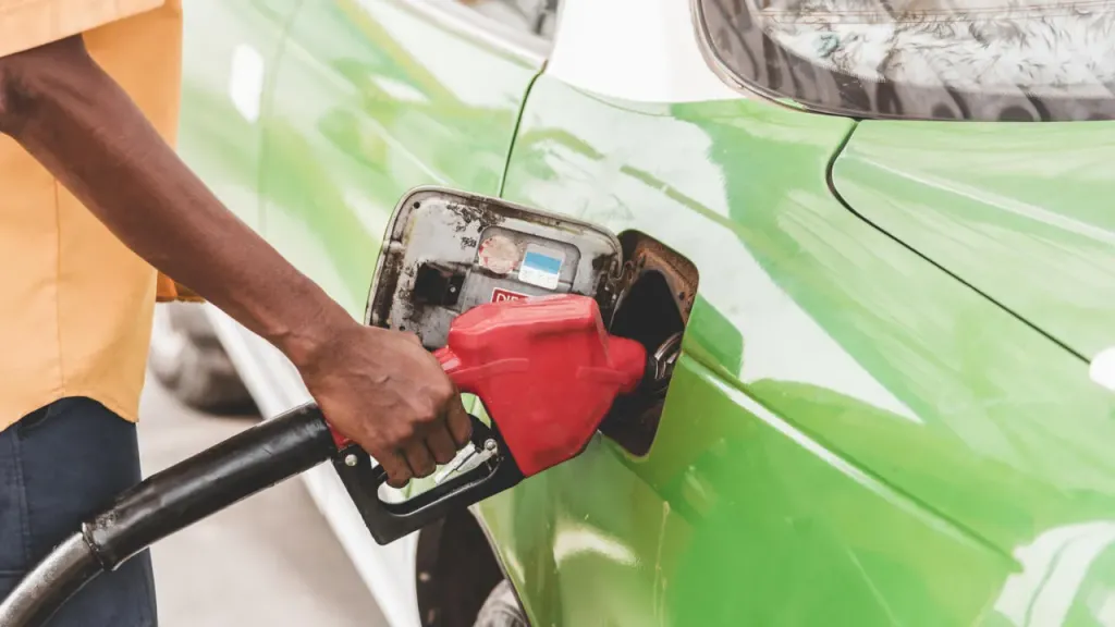 زيادة أسعار البنزين والسولار في مصر.. تعرف على الأسعار الجديدة وموعد تطبيقها