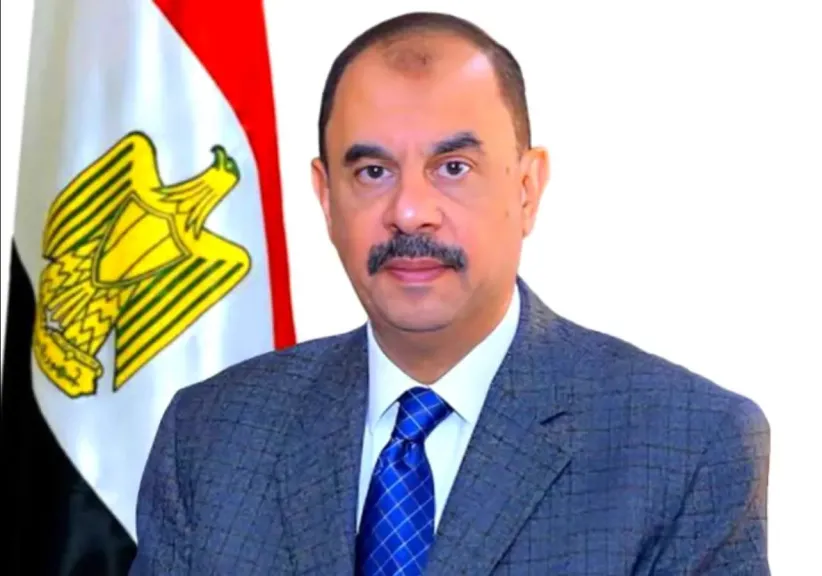 واقعة ضرب طالب تشعل الجدل.. محافظ سوهاج يصدر قرارًا عاجلًا بحق معلمة بدار السلام