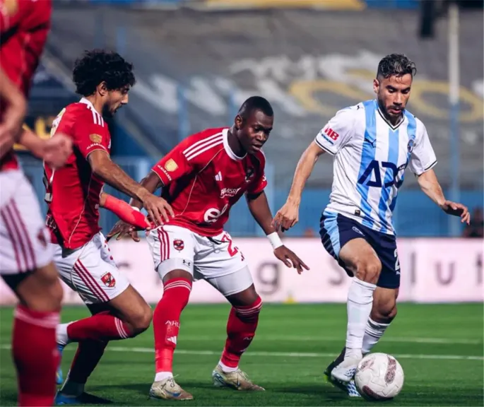 ترتيب الدوري المصري بعد فوز بيراميدز بثلاثية نظيفة أمام الأهلي
