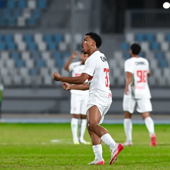 نادي الزمالك يعتلي صدارة مجموعة التتويج بالدوري بعد تعثر النادي الأهلي