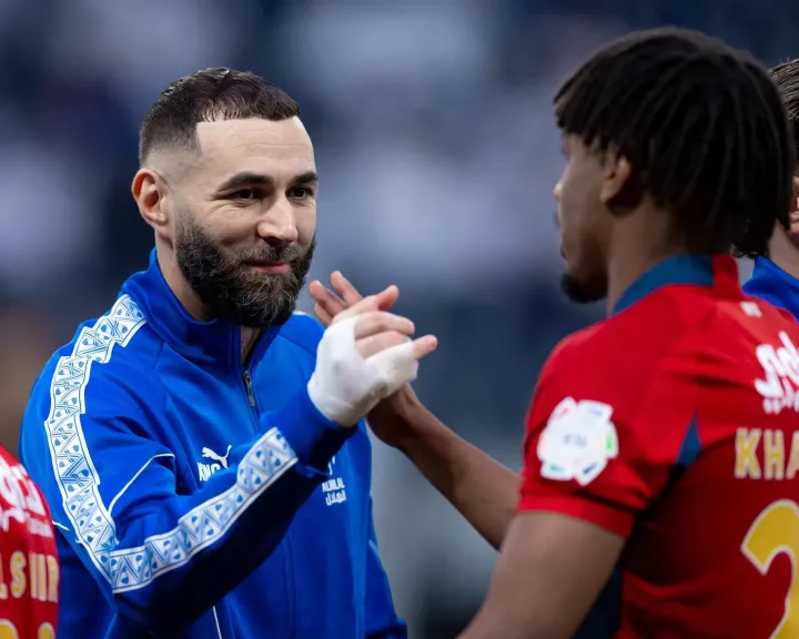 الزعيم يواصل مطاردة الصدارة.. شاهد ملخص و نتيجة مباراة الهلال ضد ضمك في الدوري السعودي