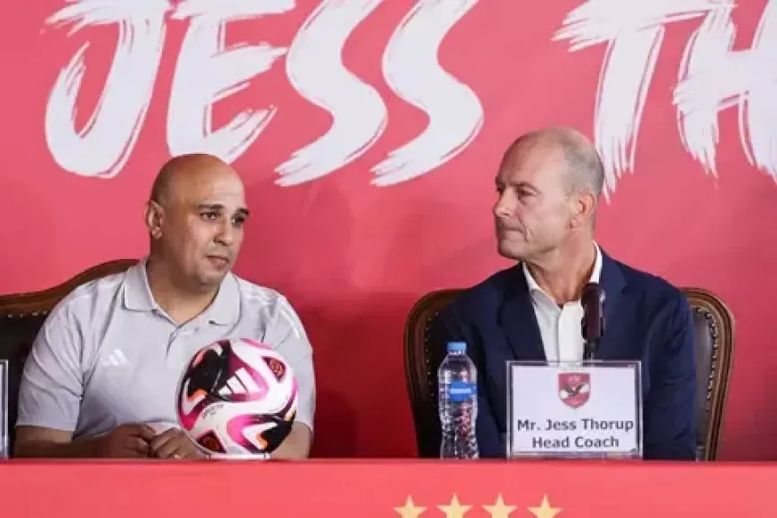 ”مادة الخلاف” في عقد توروب.. هل يرحل مدرب الأهلي من الباب الكبير أم يلجأ للمحاكم؟